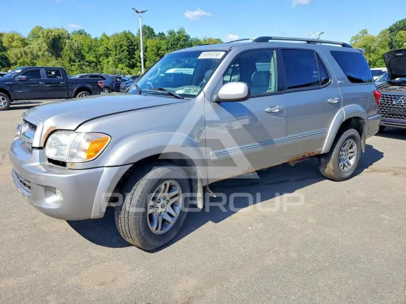 2005 Toyota SEQUOIA фото