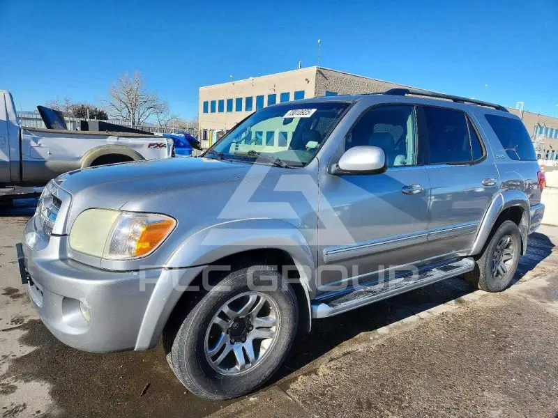 2005 Toyota SEQUOIA photo
