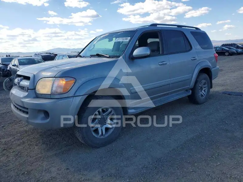 2005 Toyota SEQUOIA photo