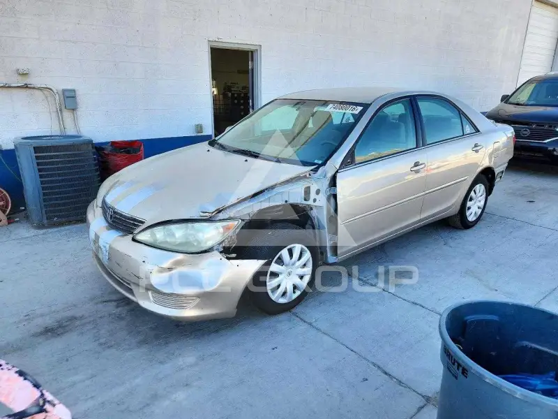 2005 Toyota CAMRY фото