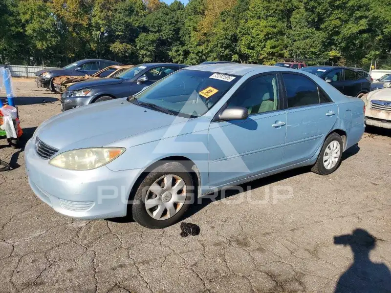 2005 Toyota CAMRY photo