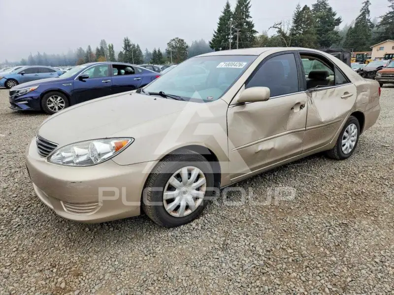 2005 Toyota CAMRY photo