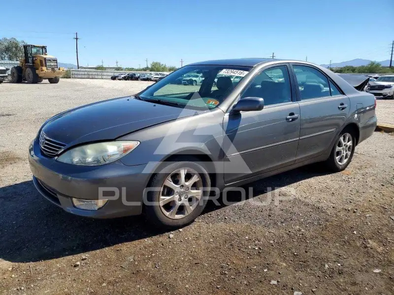 2005 Toyota CAMRY photo