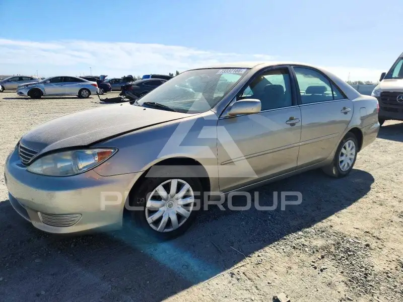 2005 Toyota CAMRY photo