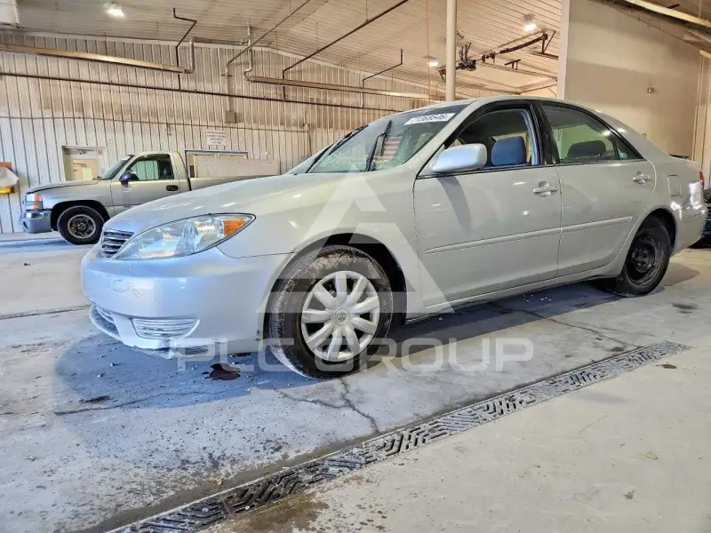 2005 Toyota CAMRY фото