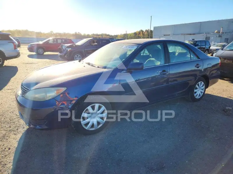 2005 Toyota CAMRY фото