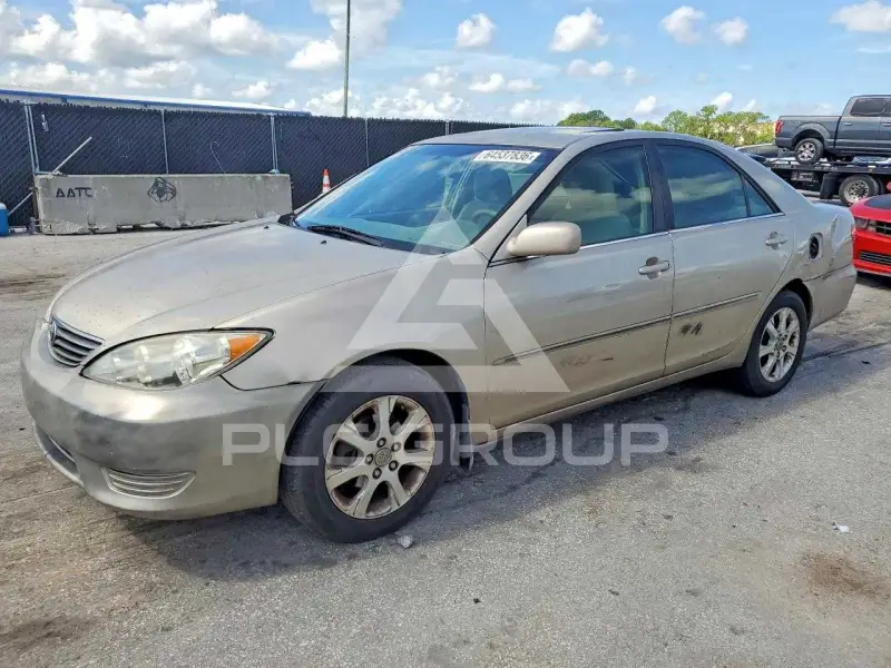 2005 Toyota CAMRY фото