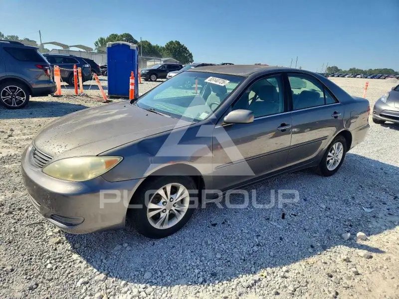 2005 Toyota CAMRY photo