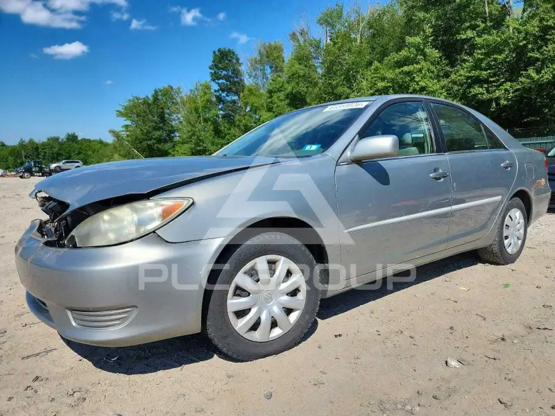 2005 Toyota CAMRY photo