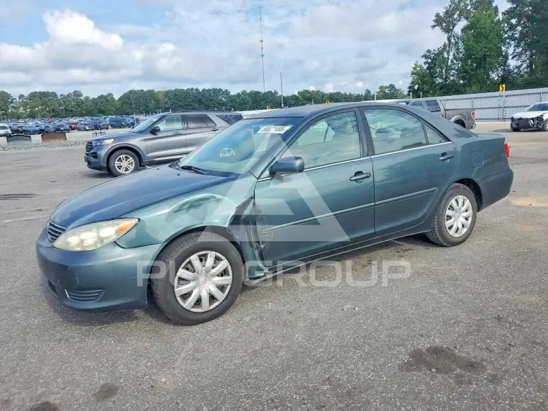 2005 Toyota CAMRY фото