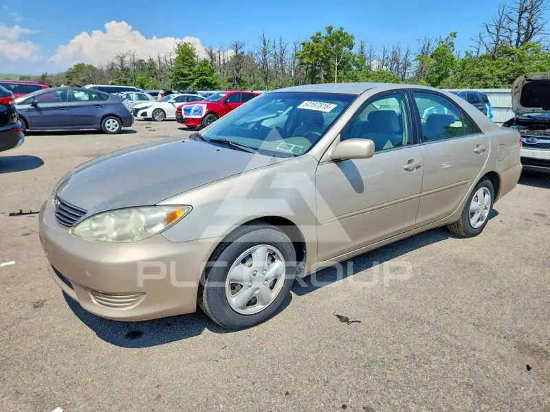 2005 Toyota CAMRY фото