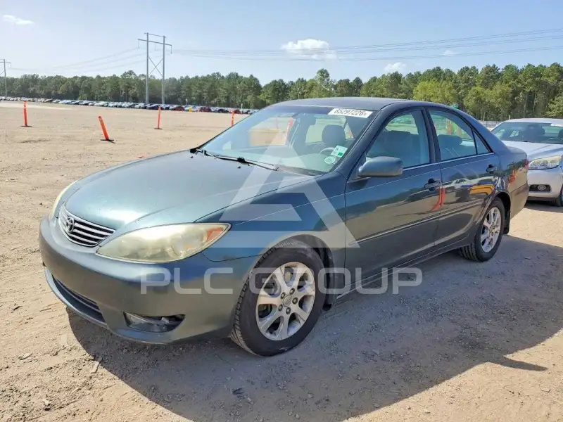 2005 Toyota CAMRY photo