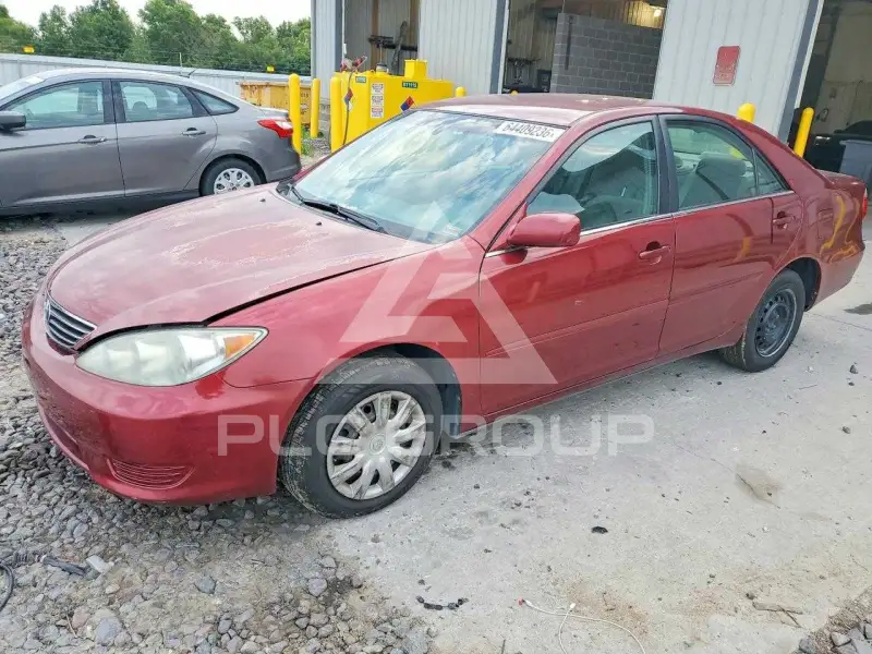 2005 Toyota CAMRY photo