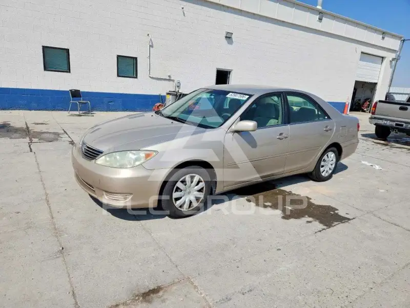 2005 Toyota CAMRY фото