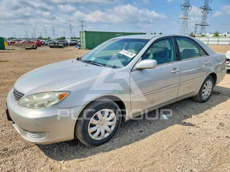 2005 Toyota CAMRY фото