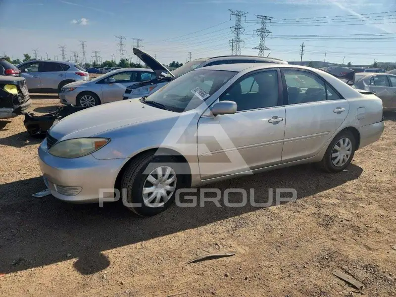 2005 Toyota CAMRY photo