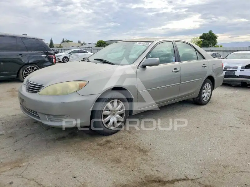2005 Toyota CAMRY фото