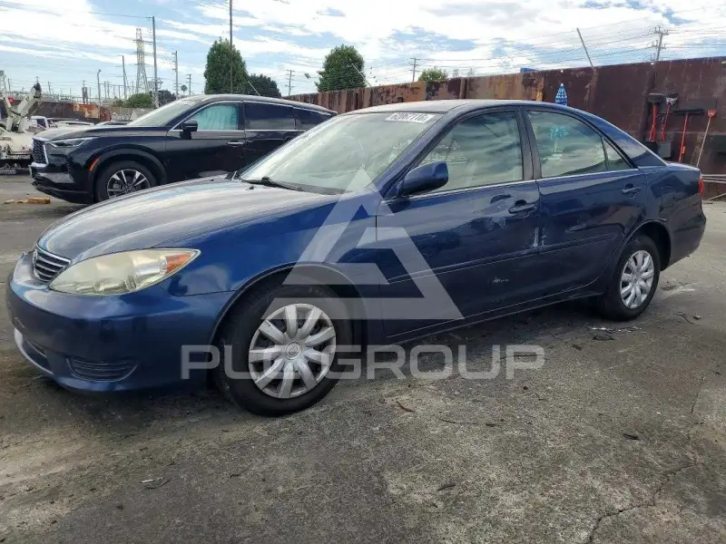2005 Toyota CAMRY фото