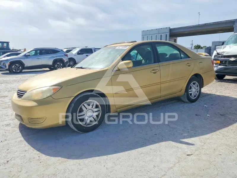 2005 Toyota CAMRY фото