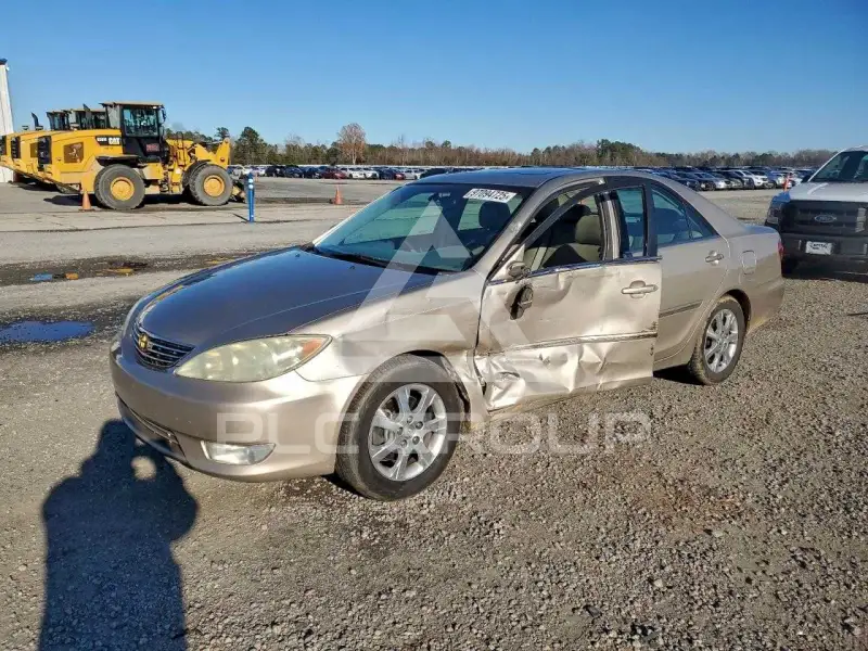 2005 Toyota CAMRY фото