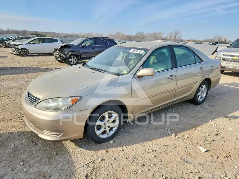2005 Toyota CAMRY фото