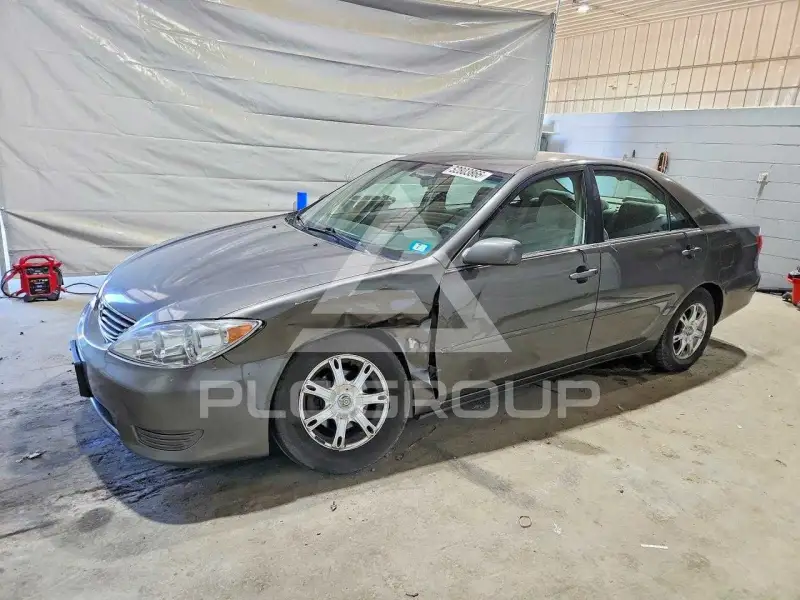 2005 Toyota CAMRY фото