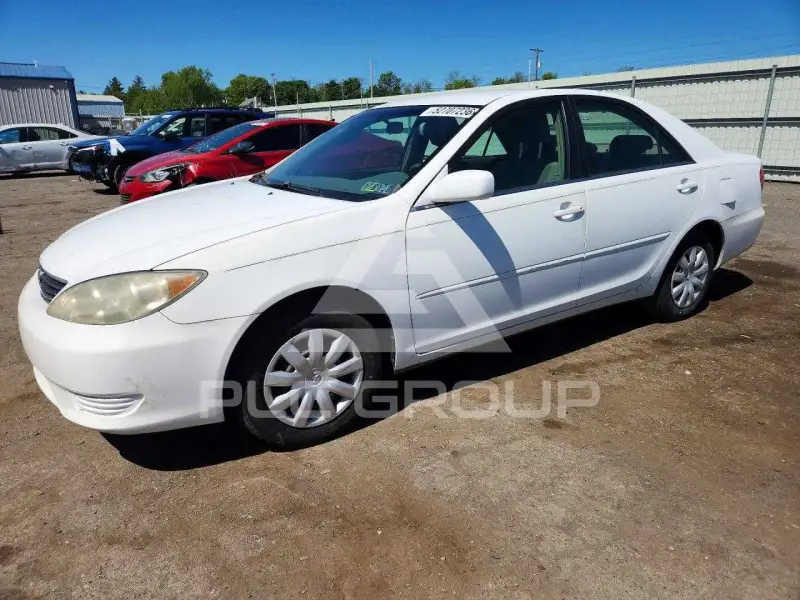 2005 Toyota CAMRY фото