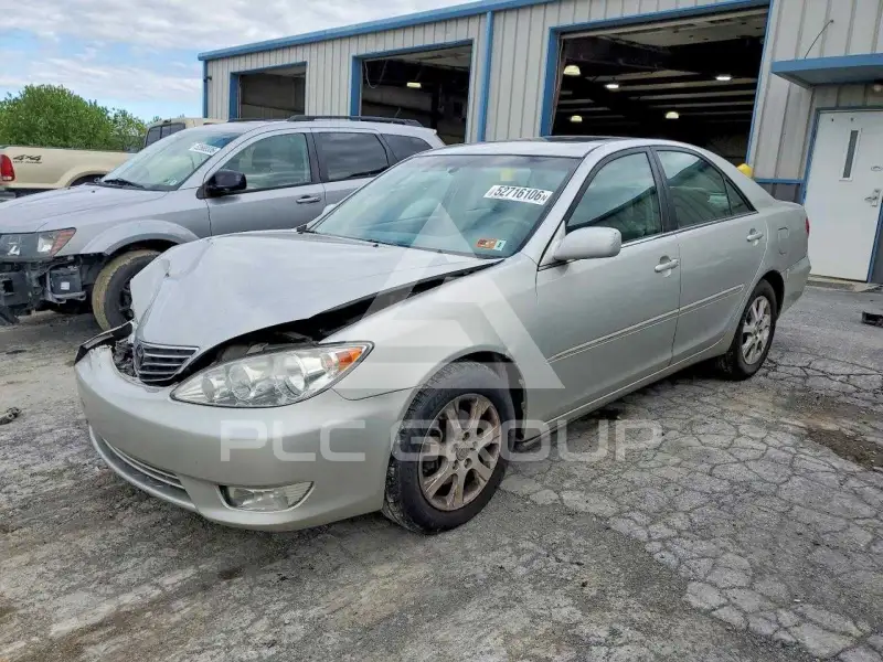 2005 Toyota CAMRY фото