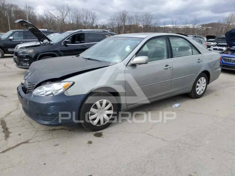 2005 Toyota CAMRY photo