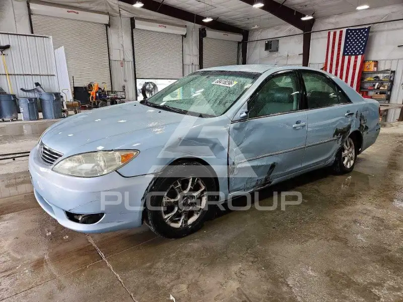 2005 Toyota CAMRY фото