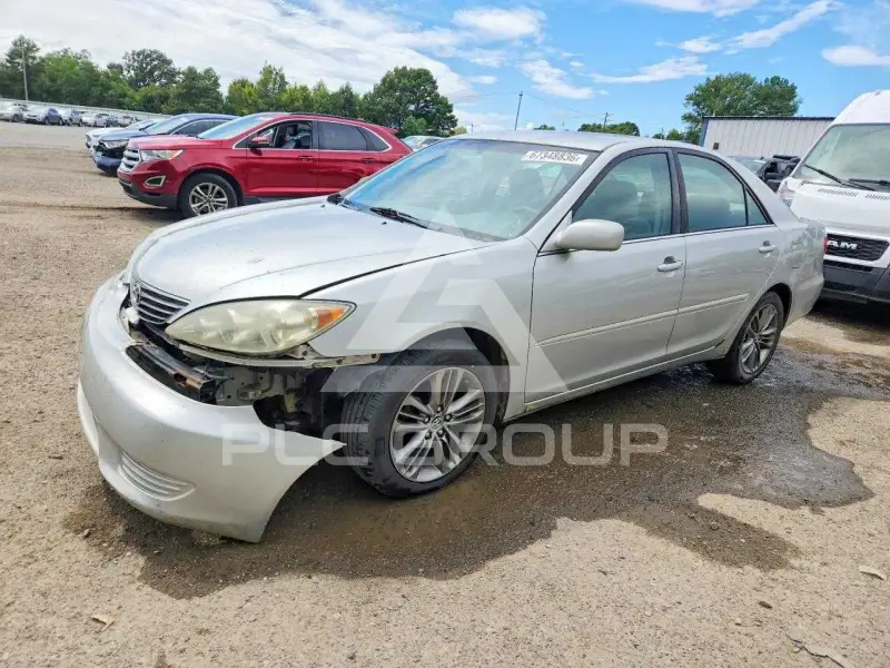 2005 Toyota CAMRY фото