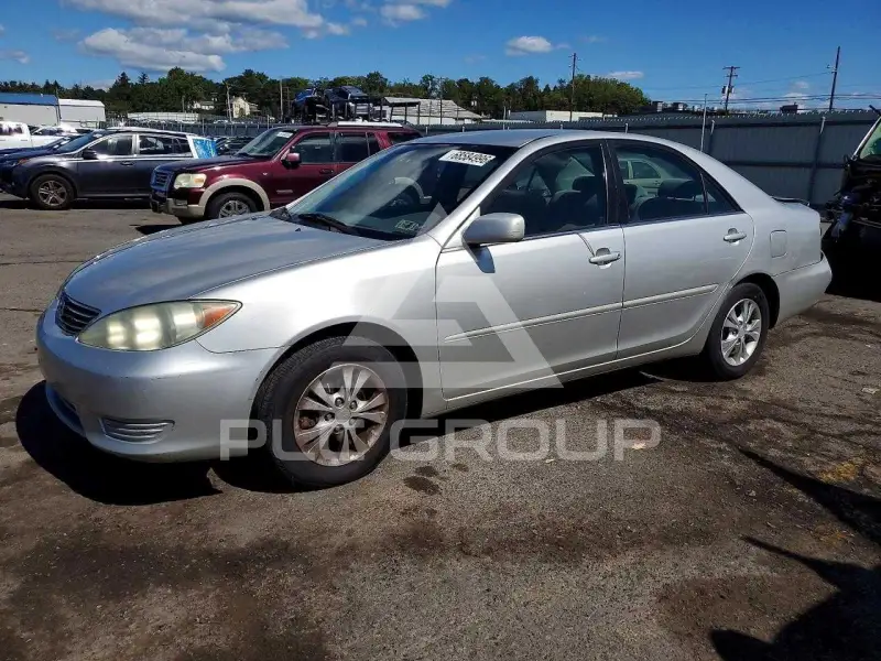 2005 Toyota CAMRY фото