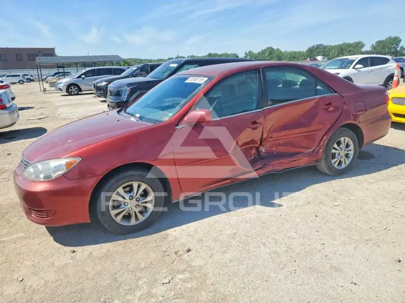 2005 Toyota CAMRY photo
