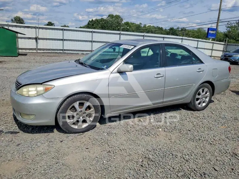 2005 Toyota CAMRY фото