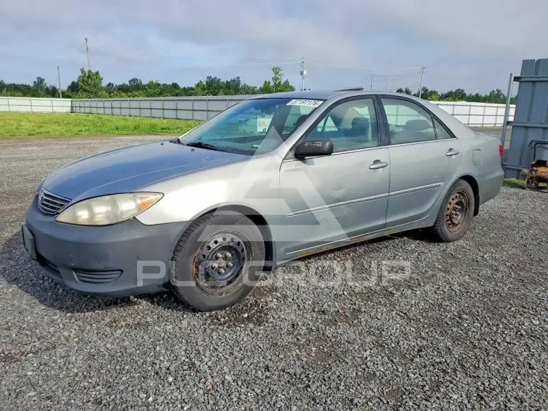 2005 Toyota CAMRY фото