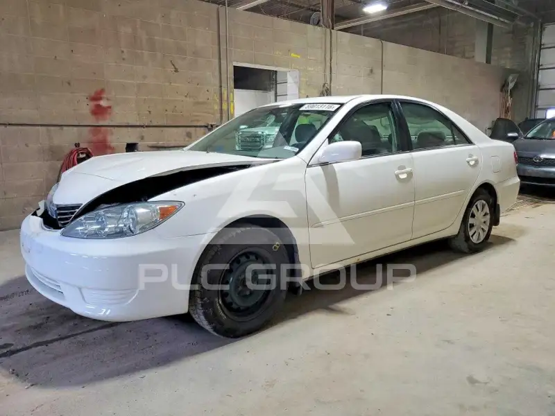 2005 Toyota CAMRY фото