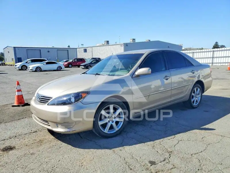 2005 Toyota CAMRY фото