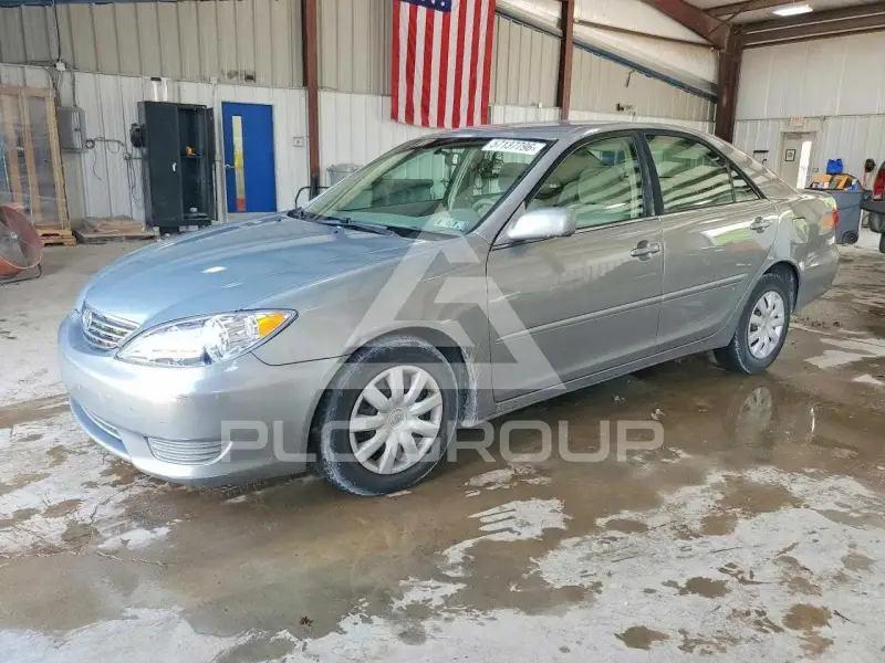 2005 Toyota CAMRY фото