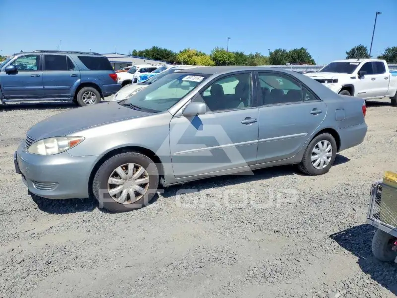 2005 Toyota CAMRY фото