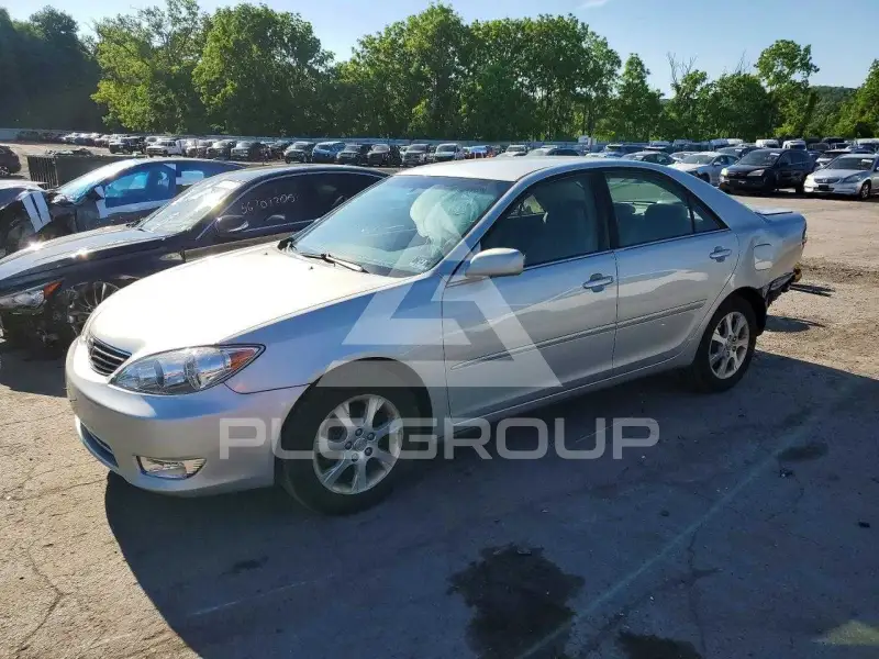 2005 Toyota CAMRY фото