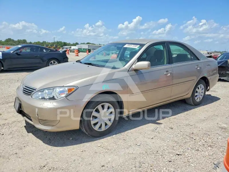 2005 Toyota CAMRY фото
