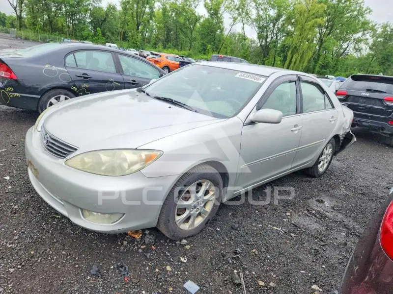 2005 Toyota CAMRY фото