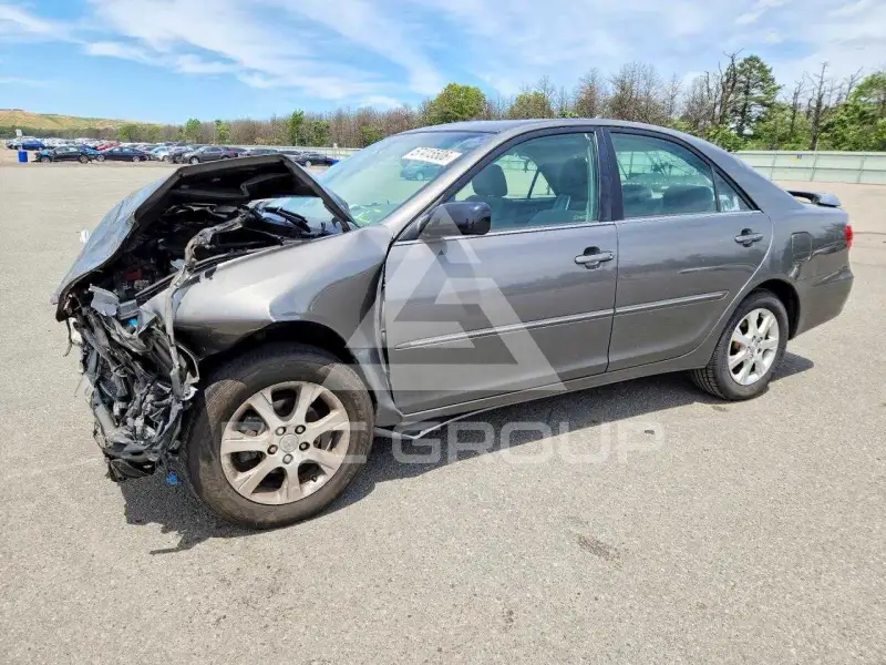 2005 Toyota CAMRY фото