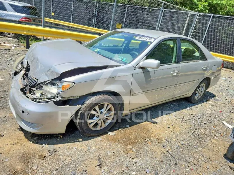 2005 Toyota CAMRY фото