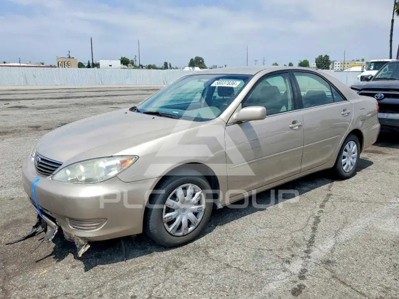2005 Toyota CAMRY photo