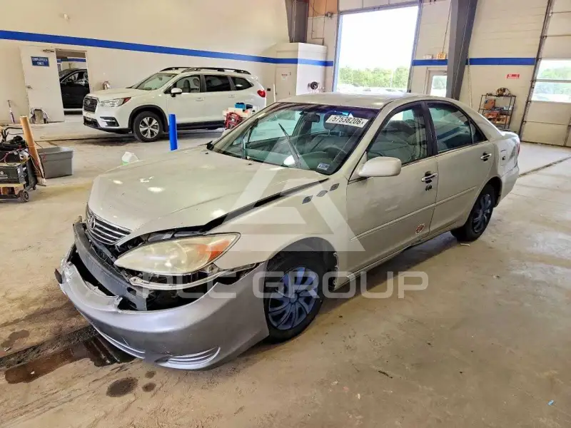 2005 Toyota CAMRY photo
