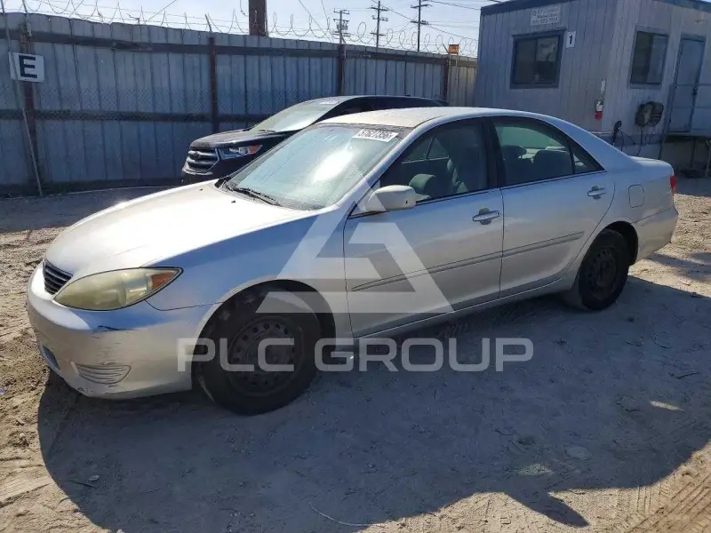 2005 Toyota CAMRY фото