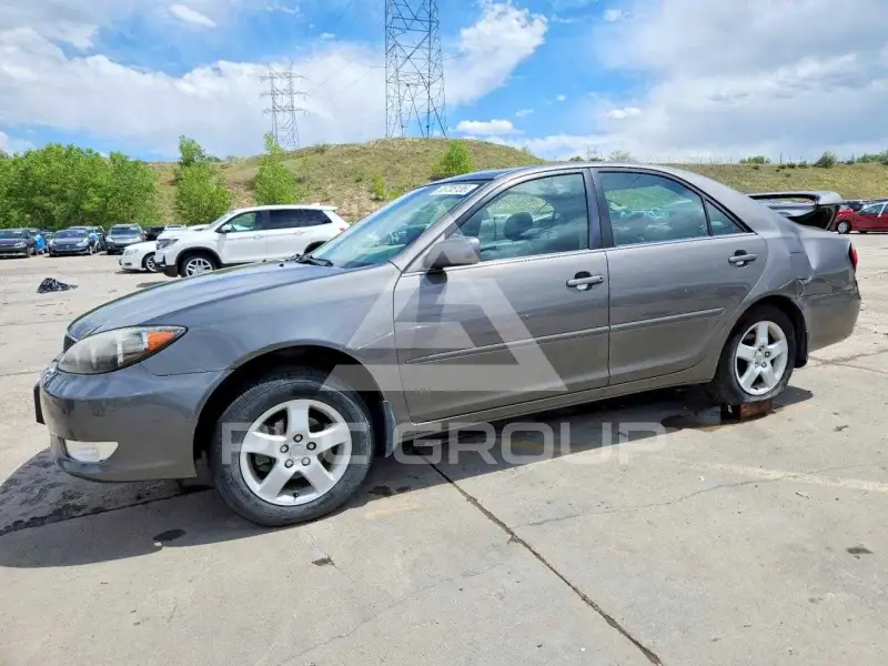 2005 Toyota CAMRY фото