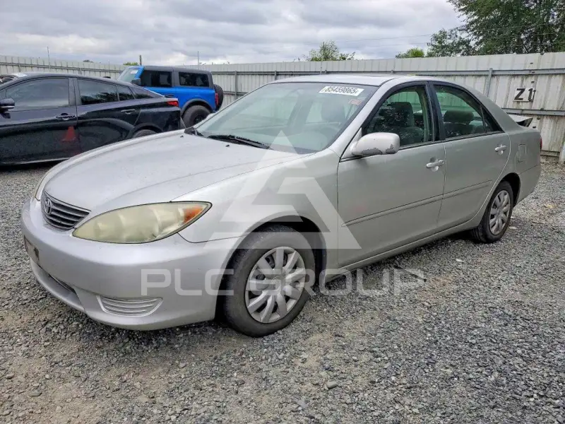 2005 Toyota CAMRY фото