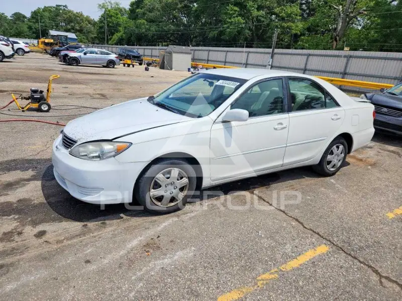 2005 Toyota CAMRY фото